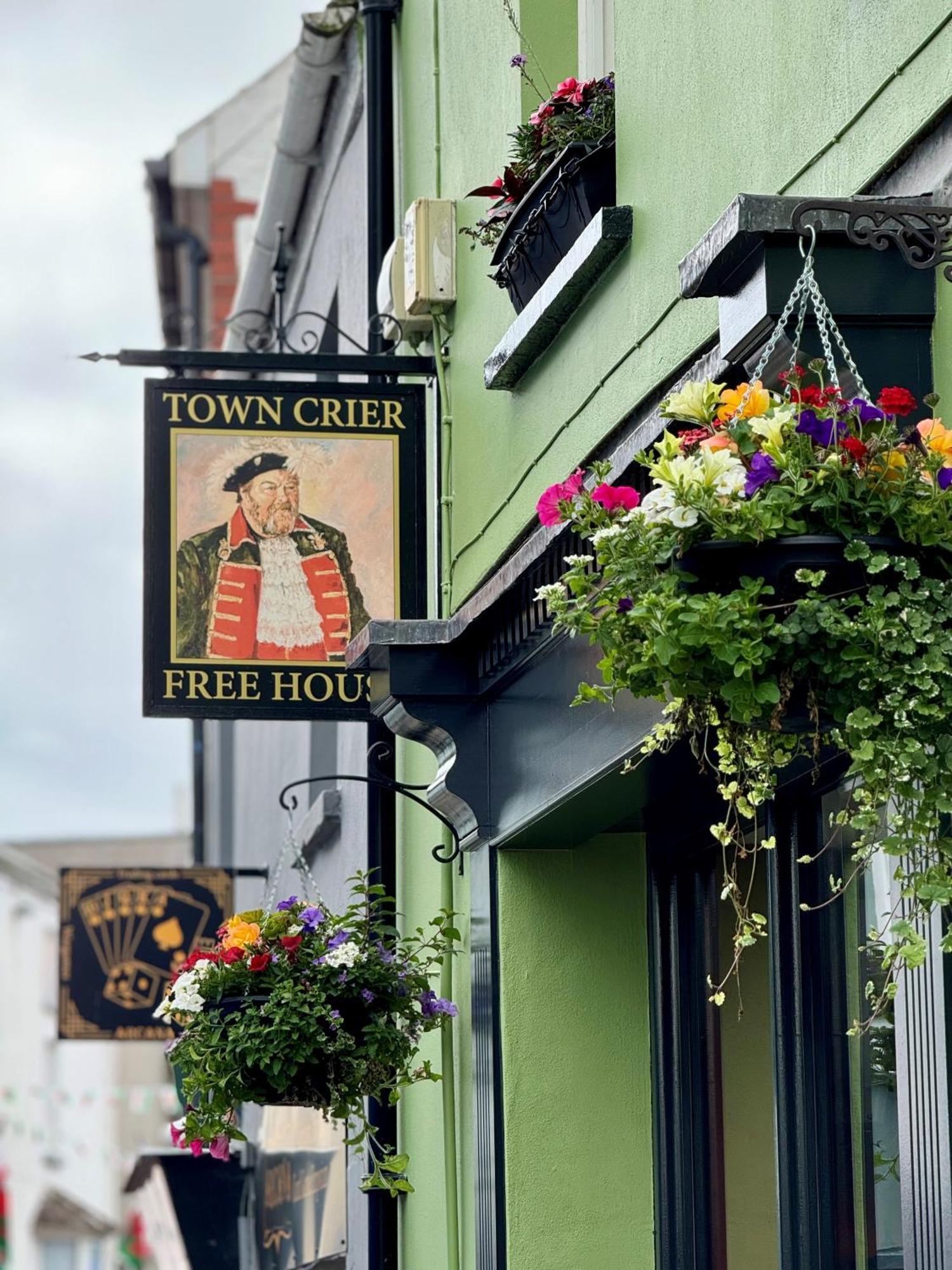 The Town Crier, Tenby Hotell Eksteriør bilde